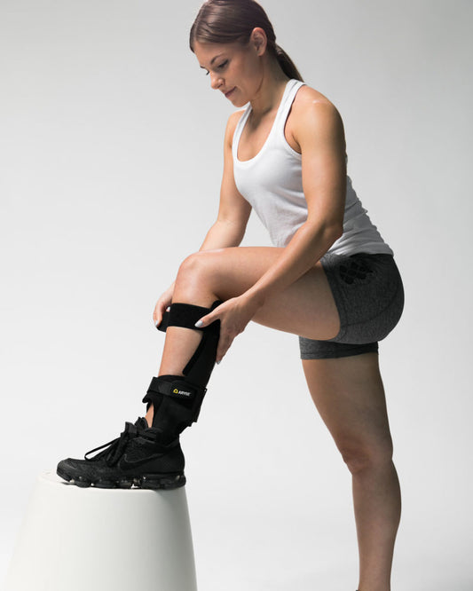 Aryse Small Left Ankle Brace, With Stabilizer  L1906/L1971
